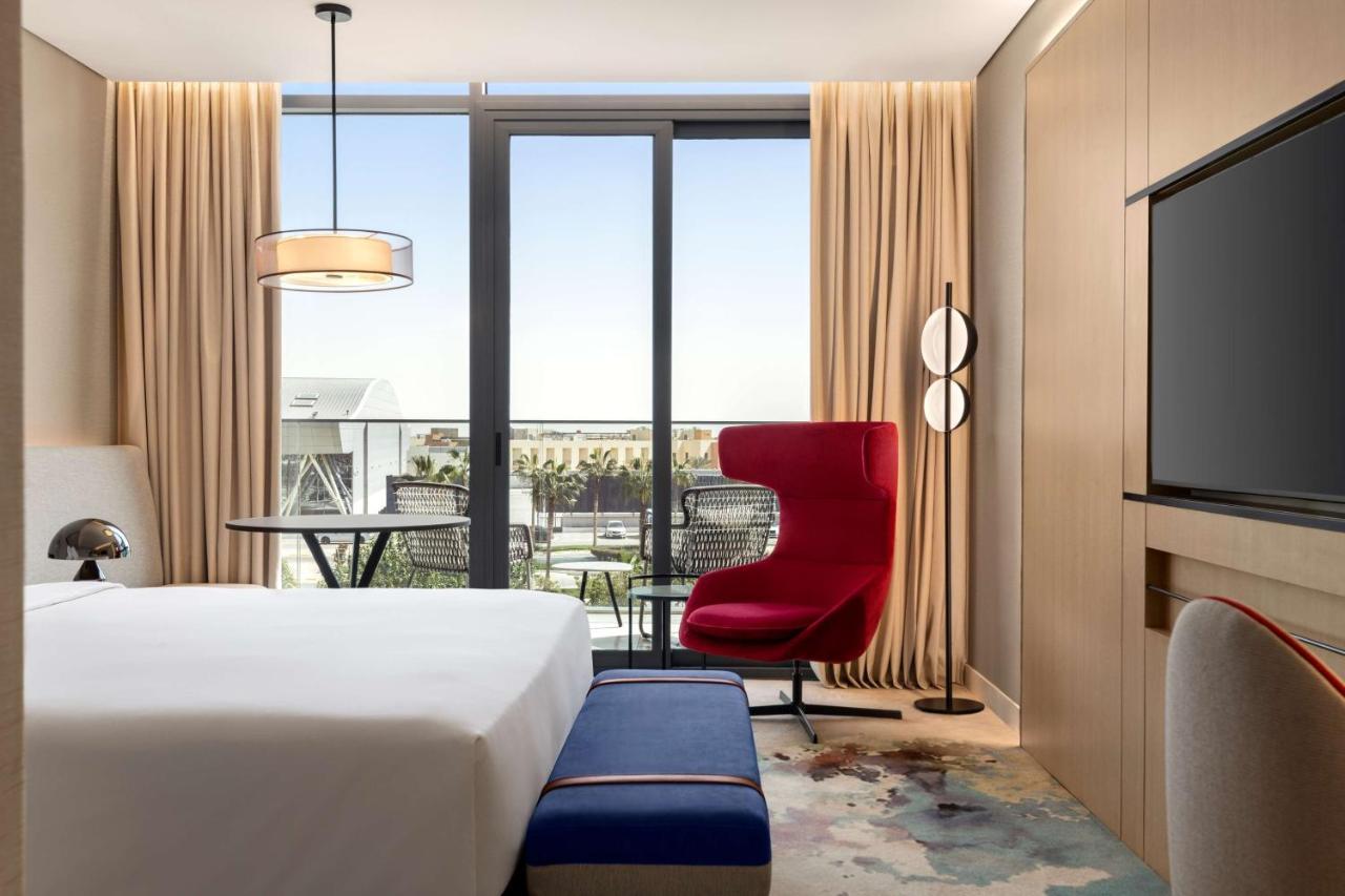 Radisson Blu Hotel Riyadh Convention And Exhibition Center Kültér fotó Deluxe room
