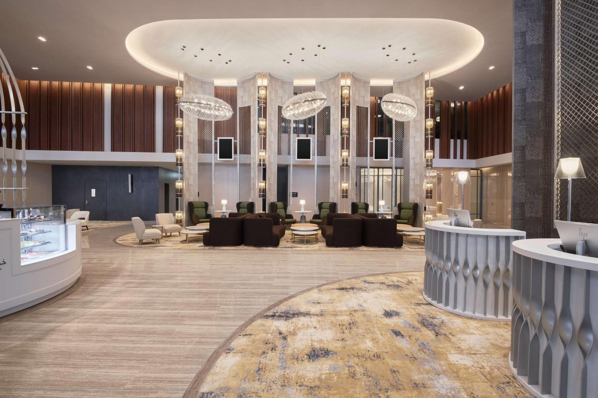 Radisson Blu Hotel Riyadh Convention And Exhibition Center Kültér fotó The lobby of the hotel